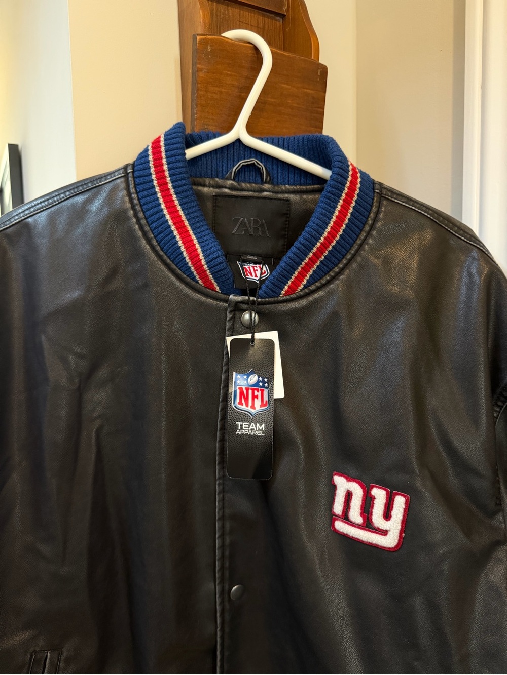 ZARA x NFL New York Giants Faux Leather Bomber Jacket - NWT / XL - Picture 5 of 10